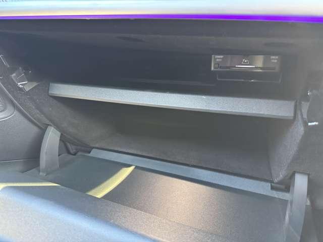 Cクラス C220dアバンギャルド AMGラインパッケージ ベーシックPKG パノラミックスライディングルーフ MP202401(54枚目)