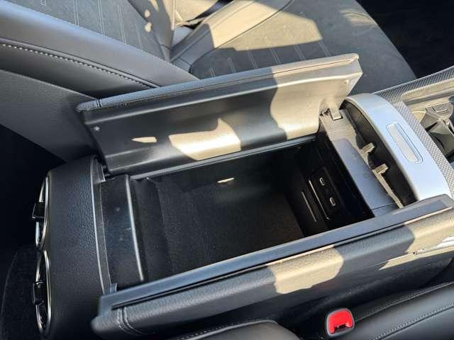 Cクラスステーションワゴン C220dステーションワゴンアバンギルドAMGライP ベーシックPKG MP202402(51枚目)