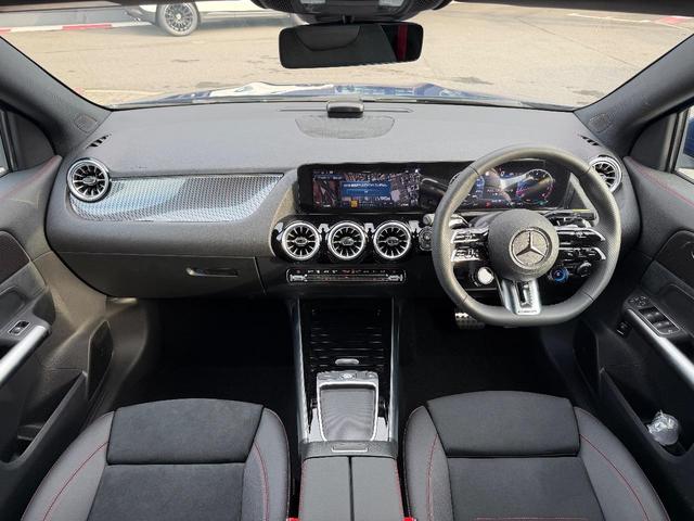 ＧＬＡクラス ＧＬＡ３５　４マチック　ＭＰ２０２５０１（2枚目）