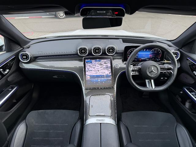 Ｃクラス Ｃ１８０アバンギャルド　ＡＭＧラインパッケージ　ベーシックパッケージ　パノラミックスライディングルーフ（2枚目）