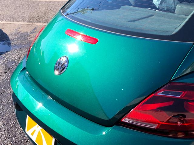 ザ・ビートル デザイン 後期モデル ボトルグリーンM Pスタート スマートキー 純正ディスプレイオーディオ(App‐Connect、Bluetooth) LED/HIDオートライト リヤトラフィックA ブラインドスポットM(19枚目)