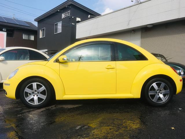 ニュービートル イエロー系(黄色)の中古車を探すなら【グー ニュービートル イエロー系(黄色)の中古車を探すなら【グー