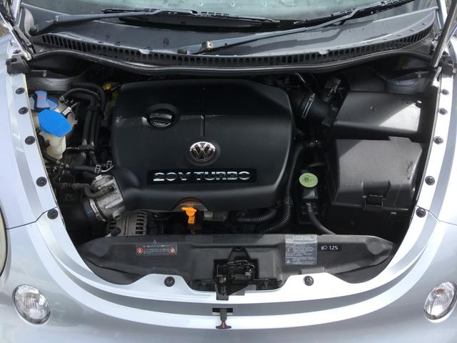 ニュービートル ターボ　後期モデル　希少５ＭＴ車　純正フロント＆リヤエアロバンパー　ブラックスポーツレザーシート　サンルーフ　純正アルミ　キーレス　内装同色パネル　Ｔベルト＆Ｗポンプ交換済　天井＆ドアトリム張替え済み（6枚目）