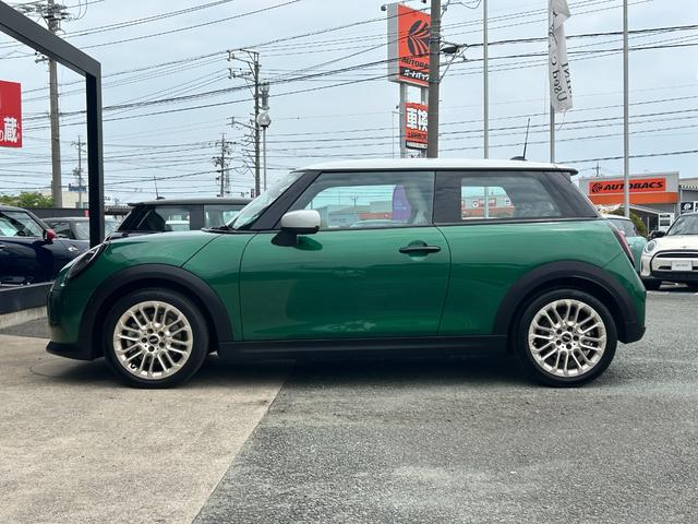 MINI クーパーC フェイバリット・トリム ナビ ETC2.0 アップルカープレイ アンドロイドオート リアカメラ(8枚目)