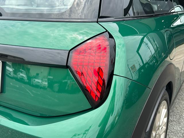 MINI クーパーC フェイバリット・トリム ナビ ETC2.0 アップルカープレイ アンドロイドオート リアカメラ(10枚目)