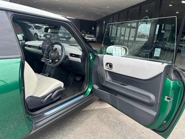 MINI クーパーC フェイバリット・トリム ナビ ETC2.0 アップルカープレイ アンドロイドオート リアカメラ(18枚目)