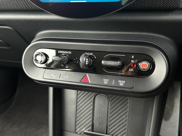 MINI クーパーC クラシック・トリム ナビ アップルカープレイ アンドロイドオート リアカメラ(31枚目)