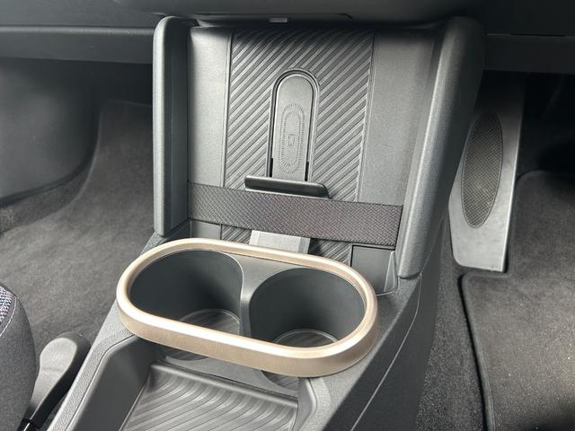 MINI クーパーC クラシック・トリム ナビ アップルカープレイ アンドロイドオート リアカメラ(32枚目)