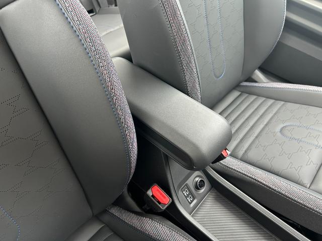 MINI クーパーC クラシック・トリム ナビ アップルカープレイ アンドロイドオート リアカメラ(34枚目)