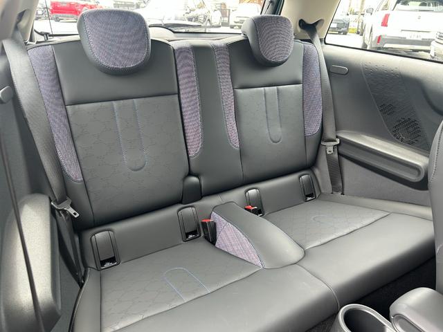 MINI クーパーC クラシック・トリム ナビ アップルカープレイ アンドロイドオート リアカメラ(39枚目)