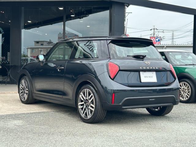 MINI クーパーS クラシック・トリム ナビ ETC2.0 アップルカープレイ アンドリロイドオート シートヒーター ハンドルヒーター アラウンドビューモニター(7枚目)