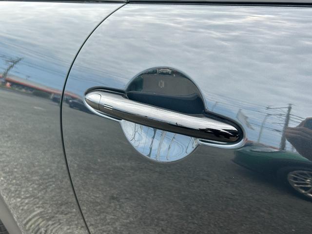 MINI クーパーS クラシック・トリム ナビ ETC2.0 アップルカープレイ アンドリロイドオート シートヒーター ハンドルヒーター アラウンドビューモニター(12枚目)