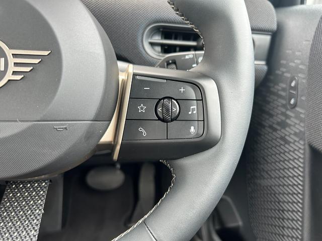 MINI クーパーS クラシック・トリム ナビ ETC2.0 アップルカープレイ アンドリロイドオート シートヒーター ハンドルヒーター アラウンドビューモニター(25枚目)