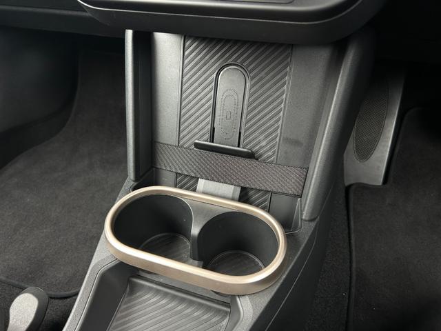 MINI クーパーS クラシック・トリム ナビ ETC2.0 アップルカープレイ アンドリロイドオート シートヒーター ハンドルヒーター アラウンドビューモニター(32枚目)