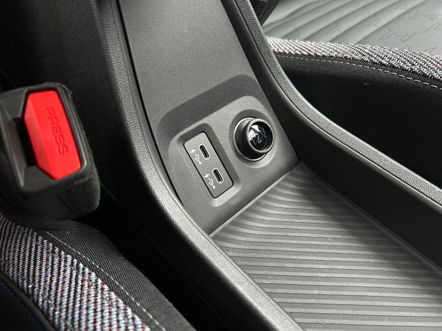 MINI クーパーS クラシック・トリム ナビ ETC2.0 アップルカープレイ アンドリロイドオート シートヒーター ハンドルヒーター アラウンドビューモニター(33枚目)