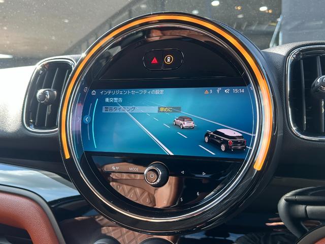 MINI クーパーSD クロスオーバー オール4 レザーシート シートヒーター 電動シート アップルカープレイ ETC2.0 リアカメラ PDC前後 衝突軽減ブレーキ ブラックエクステリア 18インチ 電動ゲート 社外地デジチューナー ドラレコ前後(34枚目)