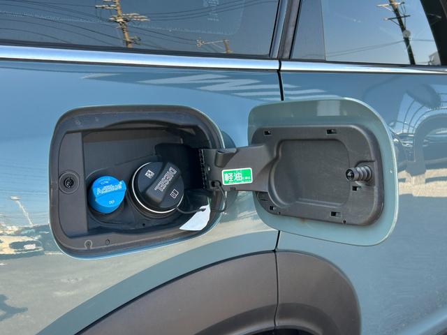 ＭＩＮＩ クーパーＤ　クロスオーバー　タッチパネルナビ　ＥＴＣ２．０　ＬＥＤヘッドライト　リアカメラ　ＰＤＣ前後　コンフォートアクセス　衝突軽減ブレーキ　ＡＣＣ　ＳＯＳコール　１８インチ　デジタルメーター　ヘッドアップディスプレイ（15枚目）