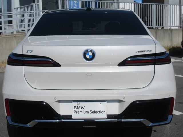 ＢＭＷ ｉ７