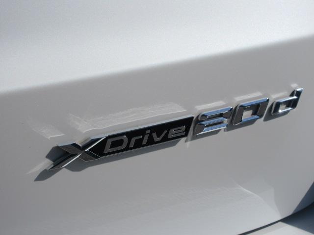 Ｘ１ ｘＤｒｉｖｅ　２０ｄ　Ｍスポーツ　４ＷＤ／カーブドディスプレイ／全方位カメラ／アップルカープレイ／ドライブレコーダー／ワンオーナー（14枚目）
