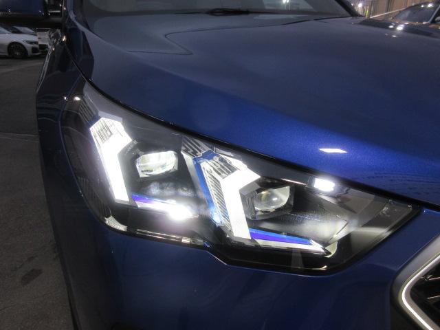 X2 xDrive 20i Mスポーツハイラインパッケージ サンルーフ/ハイラインPKG/オイスターレザー/ハーマンカードン/アップルカープレイ/サンプロテクションガラス/アップルカープレイ/ハンドルヒーター/デモカー(11枚目)