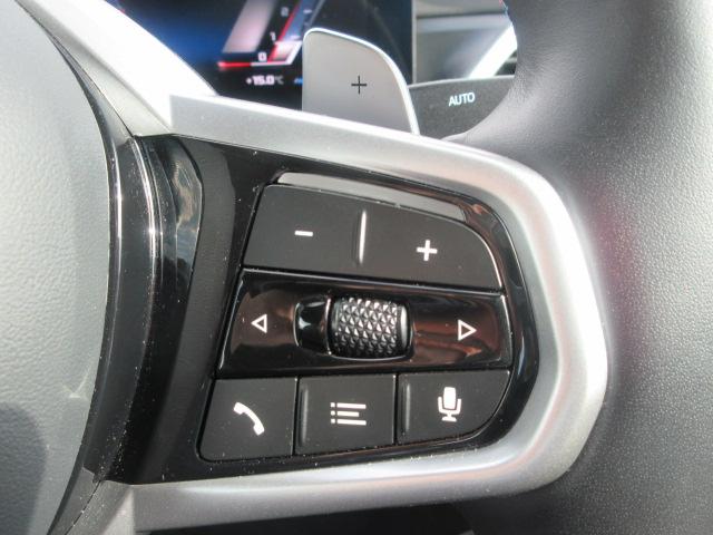 4シリーズ M440i xDriveクーペ カーブドディスプレイ/モカレザーシート/全方位カメラ/アップルカープレイ/HUD/ハーマカードンスピーカー/デモカー(16枚目)