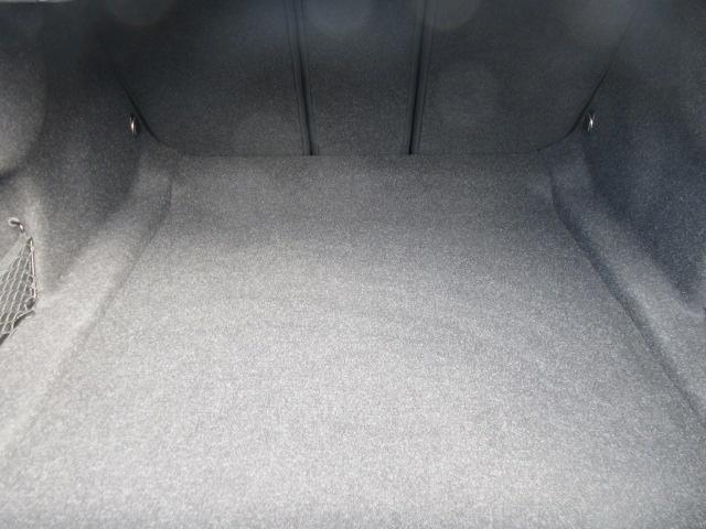 M4 M4クーペ MT車/カーボンルーフ/ハーマンカードン/ブラックレザーシート/シートヒーター/アクティブクルーズコントロール/純正地デジチューナー/ヘッドアップディスプレイ/全周囲カメラ/認定車(11枚目)