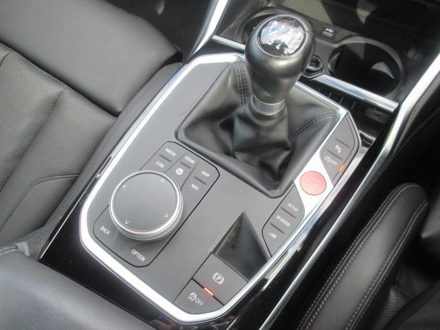 M4 M4クーペ MT車/カーボンルーフ/ハーマンカードン/ブラックレザーシート/シートヒーター/アクティブクルーズコントロール/純正地デジチューナー/ヘッドアップディスプレイ/全周囲カメラ/認定車(31枚目)