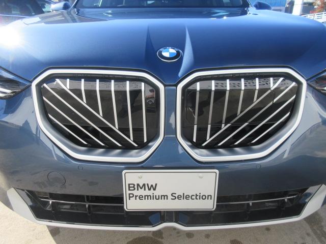 Ｘ３ ２０　ｘＤｒｉｖｅ　Ｘライン　コンフォートドライビングＰＫＧ／サンルーフ／ベンチレーションシート／ハーマンカードン／ハンドルヒータ／ヘッドアップディスプレイ／アップルカープレイ／デモカー（12枚目）