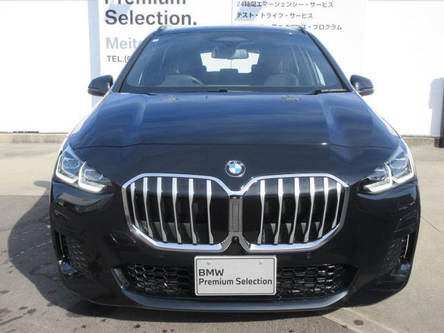 弊社試乗車としてのみ使用しておりましたので喫煙歴も無く保守管理が行き届いております。