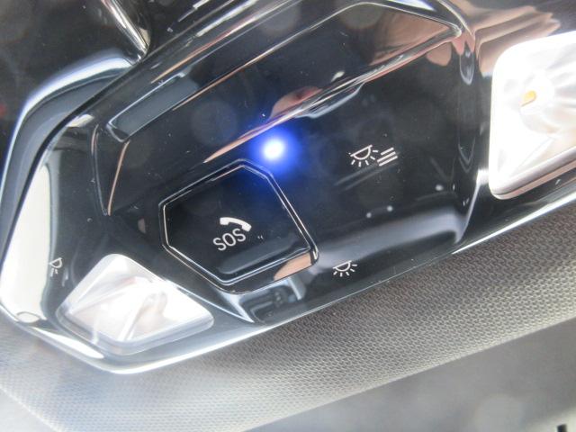 ＳＯＳコール装備です。緊急時は遠慮なく押してください。ＢＭＷメーカーエマージェンシーに直結致します。