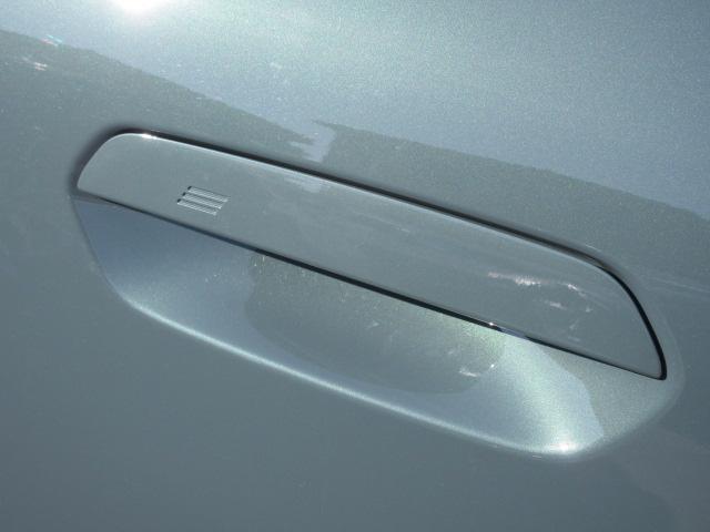 X2 xDrive 20i Mスポーツ ガラスサンルーフ/アップルカープレイ/全方位カメラ/HDU/先進安全装置/デモカー(14枚目)