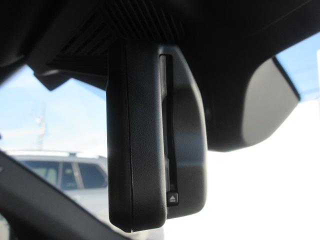 X2 xDrive 20i Mスポーツ ガラスサンルーフ/アップルカープレイ/全方位カメラ/HDU/先進安全装置/デモカー(22枚目)