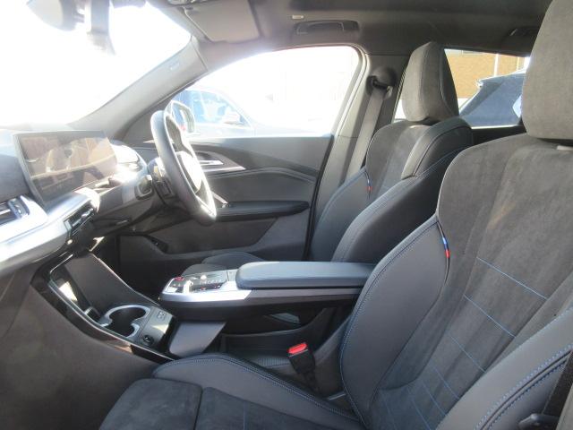 X2 xDrive 20i Mスポーツ ガラスサンルーフ/アップルカープレイ/全方位カメラ/HDU/先進安全装置/デモカー(27枚目)