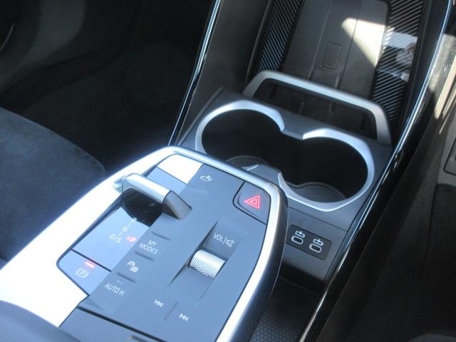 X2 xDrive 20i Mスポーツ ガラスサンルーフ/アップルカープレイ/全方位カメラ/HDU/先進安全装置/デモカー(34枚目)