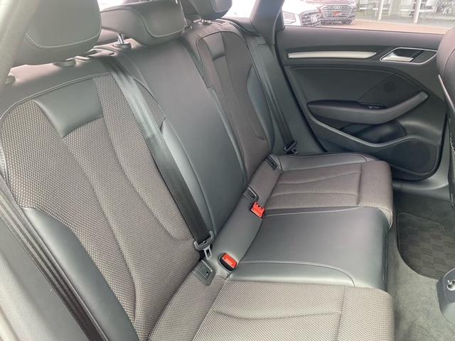 スポーツバック1.4TFSI スポーツ ナビゲーションパッケージ コンビニエンスパッケージ Slineパッケージ ハーフレザー クリアランスソナー ACC スマートキー リアカメラ サイドアシスト パワーシート(運転席) LEDヘッドライト(10枚目)