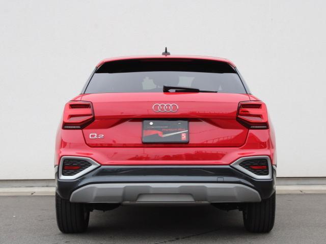 Ｑ２ ３５ＴＦＳＩアドバンスド　ナビゲーションパッケージ　コンビニエンス＆アシスタンスパッケージ　テクノロジーパッケージ　プライバシーガラス（4枚目）