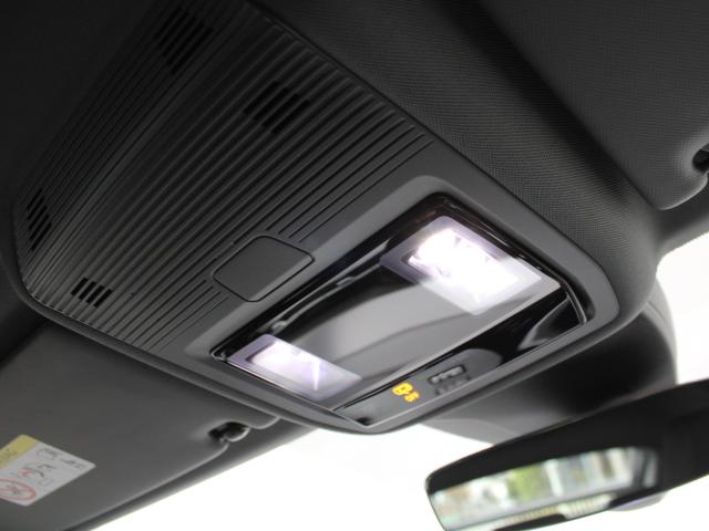 Q4スポーツバック e-トロン advanced インテリアプラスP マトリクスLEDヘッドライト パーシャルレザー マルチカラーアンビエントライティング アコースティックガラス シートヒーター(16枚目)