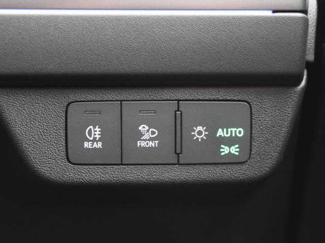 Q4スポーツバック e-トロン advanced インテリアプラスP マトリクスLEDヘッドライト パーシャルレザー マルチカラーアンビエントライティング アコースティックガラス シートヒーター(25枚目)