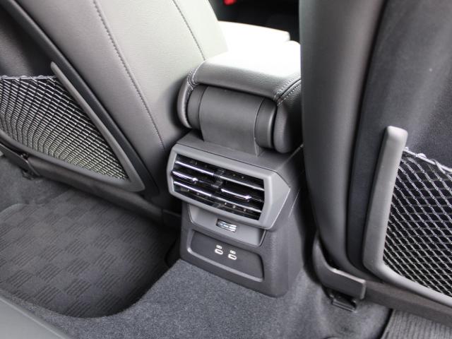 S3 スポーツバック ブラックAudi rings&ブラックスタイリングパッケージダンピングコントロールサスペンションSONOS 3Dサウンドシステムカラードブレーキキャリパーレッド(22枚目)