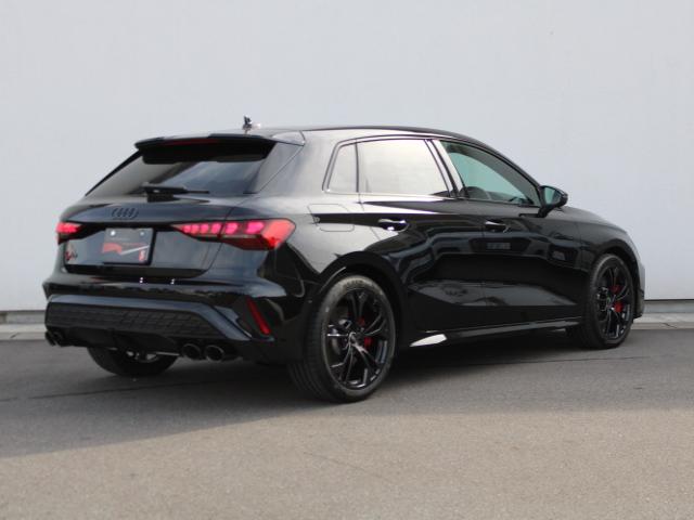 S3 スポーツバック ブラックAudi rings&ブラックスタイリングパッケージダンピングコントロールサスペンションSONOS 3Dサウンドシステムカラードブレーキキャリパーレッド(48枚目)