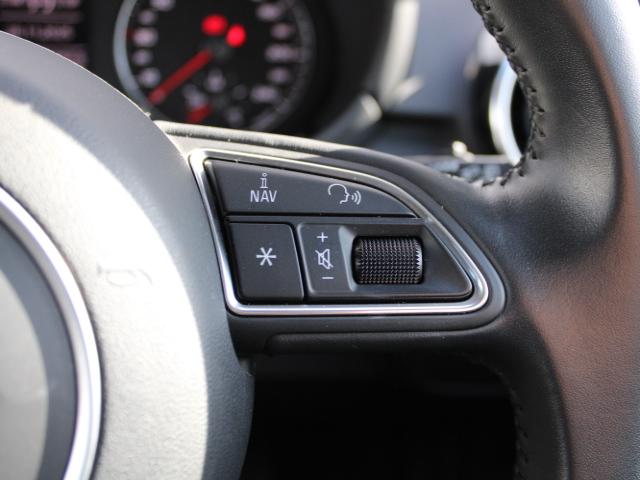 Ａ１スポーツバック １．０ＴＦＳＩスポーツ　ＭＭＩナビゲーション　アドバンストキーシステム　オートマチックエアコンディショナー（21枚目）