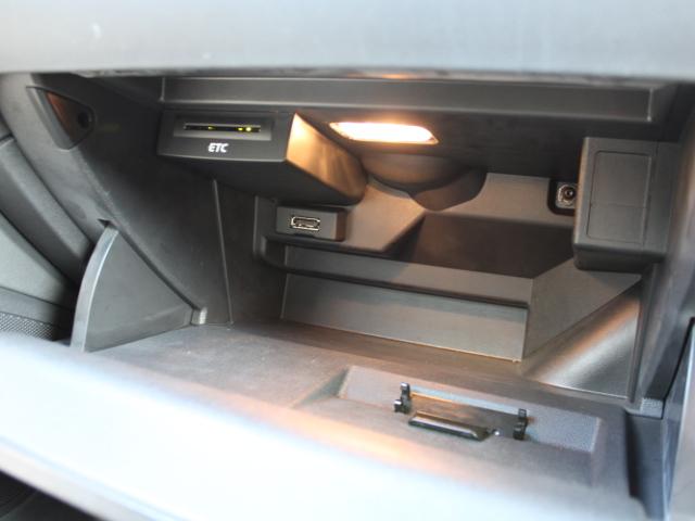 Ａ１スポーツバック １．０ＴＦＳＩスポーツ　ＭＭＩナビゲーション　アドバンストキーシステム　オートマチックエアコンディショナー（35枚目）