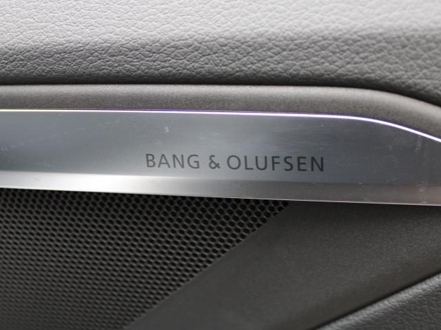 Q8スポーツバック e-トロン 55e-トロンクワトロ Sライン サイレンスP インテリアP Audirings&ブラックスタイリングP 電動リアゲート エアサス CARPLAY ETC ACC シートヒーターF/R(20枚目)