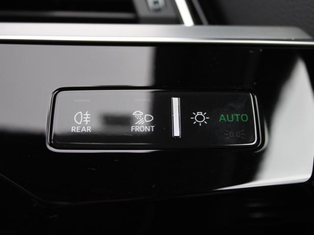 Q8スポーツバック e-トロン 55e-トロンクワトロ Sライン サイレンスP インテリアP Audirings&ブラックスタイリングP 電動リアゲート エアサス CARPLAY ETC ACC シートヒーターF/R(33枚目)