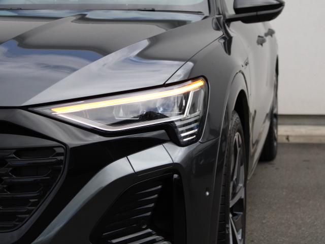 Q8スポーツバック e-トロン 55e-トロンクワトロ Sライン サイレンスP インテリアP Audirings&ブラックスタイリングP 電動リアゲート エアサス CARPLAY ETC ACC シートヒーターF/R(55枚目)