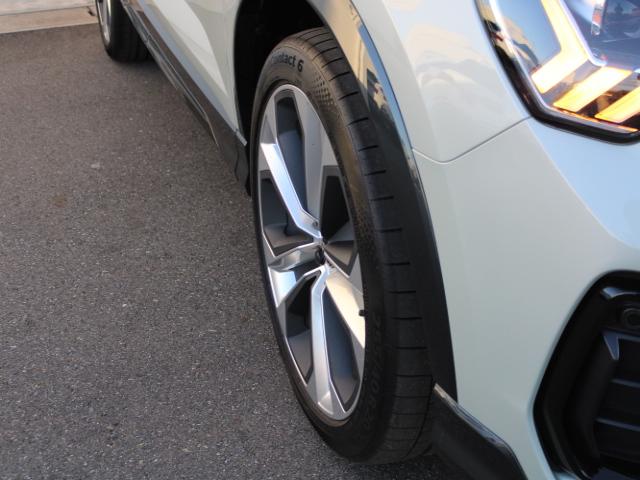 Q3スポーツバック ダイナミックエディション 特別仕様車 ダンピングコントロール コンビニエンス&アシスタンスP テクノロジーP プラスP プライバシーガラス サラウンドビューカメラ 電動リアゲート CARPLAY ETC ACC(11枚目)