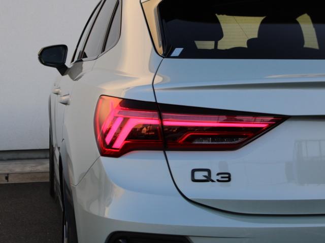 Q3スポーツバック ダイナミックエディション 特別仕様車 ダンピングコントロール コンビニエンス&アシスタンスP テクノロジーP プラスP プライバシーガラス サラウンドビューカメラ 電動リアゲート CARPLAY ETC ACC(48枚目)