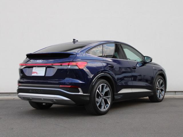 Q4スポーツバック e-トロン 40e-トロン Sライン SlineインテリアプラスP S line P 電動シート マルチカラーアンビエントライティング マトリクスLEDヘッドライト シートヒーター CARPLAY ETC ACC サイドアシスト(4枚目)