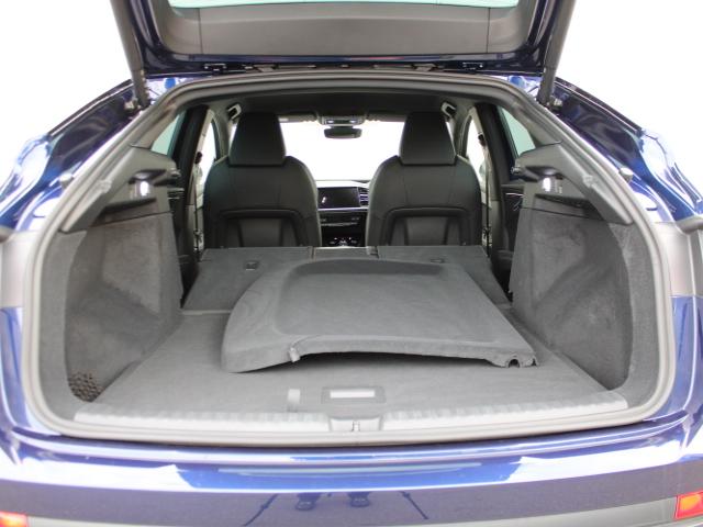 Q4スポーツバック e-トロン 40e-トロン Sライン SlineインテリアプラスP S line P 電動シート マルチカラーアンビエントライティング マトリクスLEDヘッドライト シートヒーター CARPLAY ETC ACC サイドアシスト(7枚目)