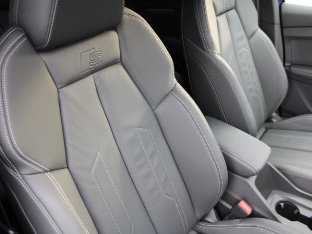 Q4スポーツバック e-トロン 40e-トロン Sライン SlineインテリアプラスP S line P 電動シート マルチカラーアンビエントライティング マトリクスLEDヘッドライト シートヒーター CARPLAY ETC ACC サイドアシスト(19枚目)